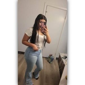 Meet your Posher, Torres